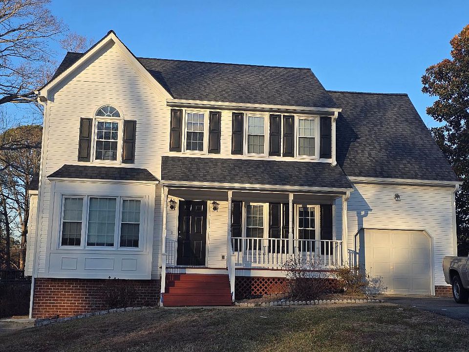 Welcome Home to 2801 Chapelwood Lane, 23233. Home Boasts 4 Bedrooms, 2.5 Baths and Garage. Separate Entrance to Basement Suite Apartment.