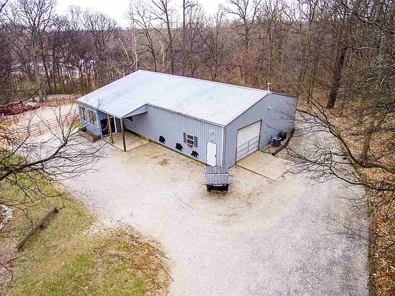 Grow room on side of Pole Barn