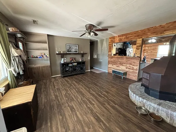 16 County Road 545, Poplar Bluff, MO 63901