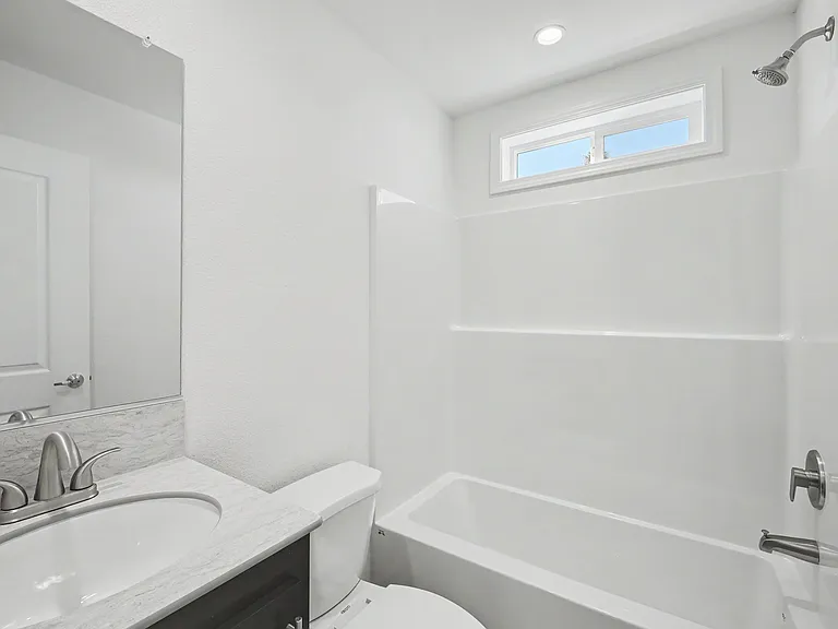 4610 Gateway Rd #1 — Photo 5