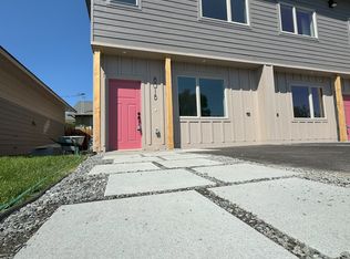 801 N 16th Ave #2, Yakima, WA 98902