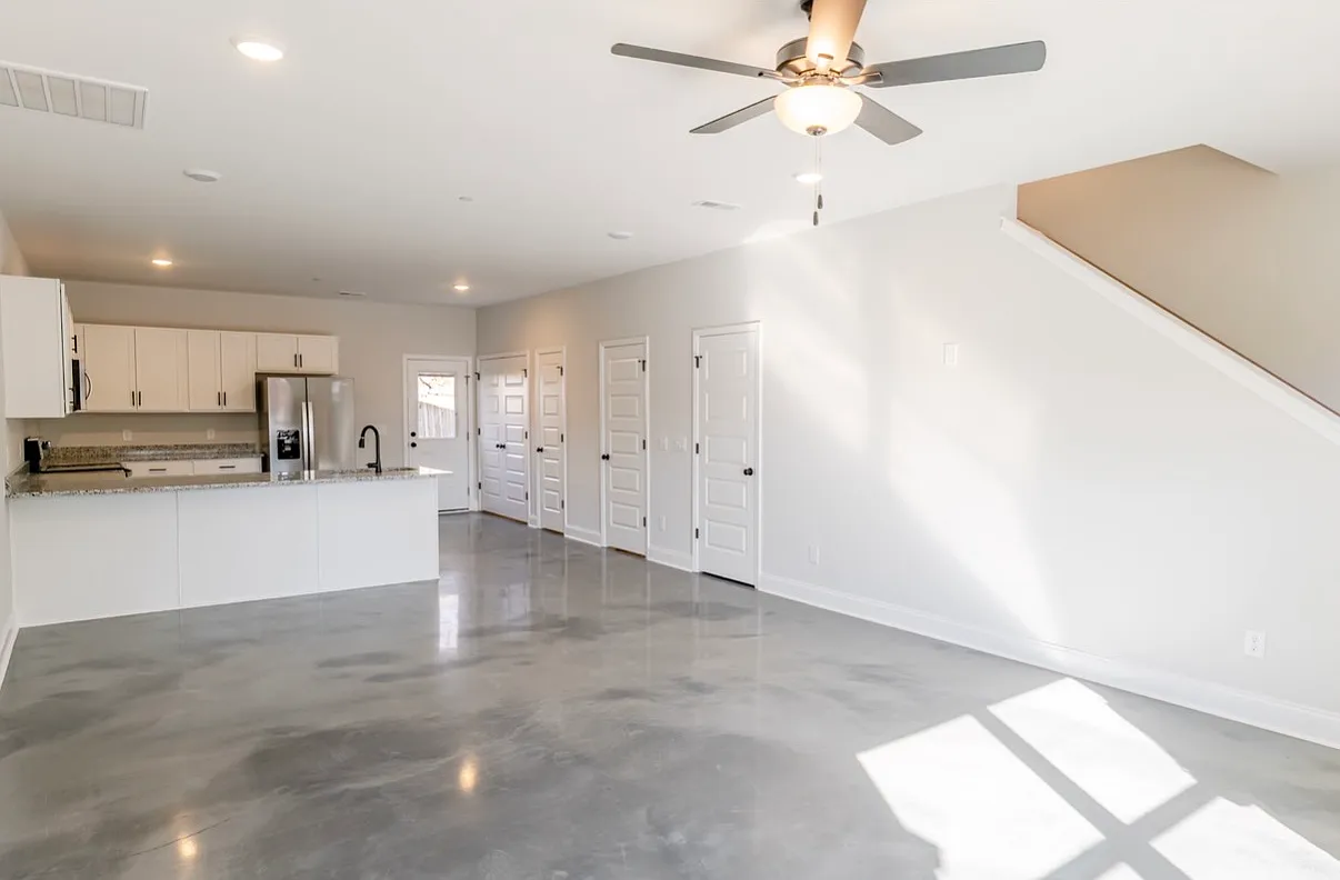 2 bed, 1.5 bath, 1206 sqft, $1,540 — Photo 1