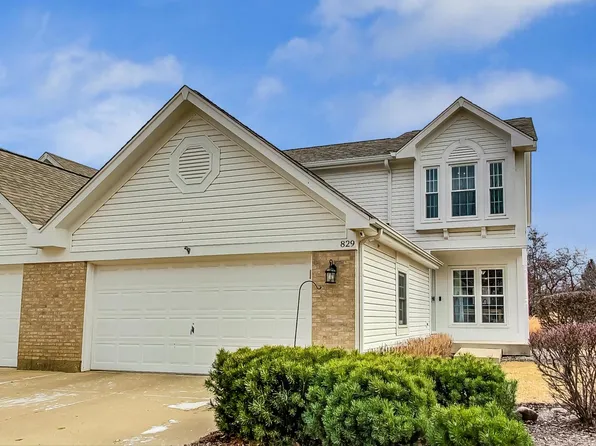 829 Stonebridge Ln, Crystal Lake, IL 60014