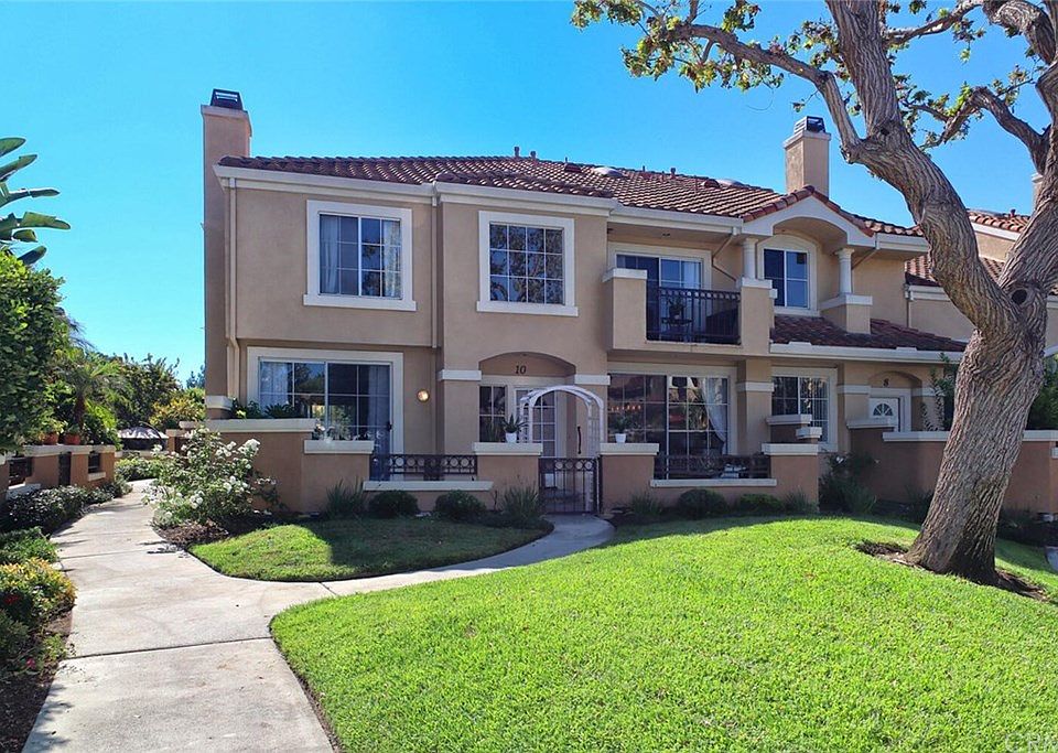 1st image of 10 Ovation Ln
