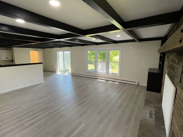 (undisclosed Address)