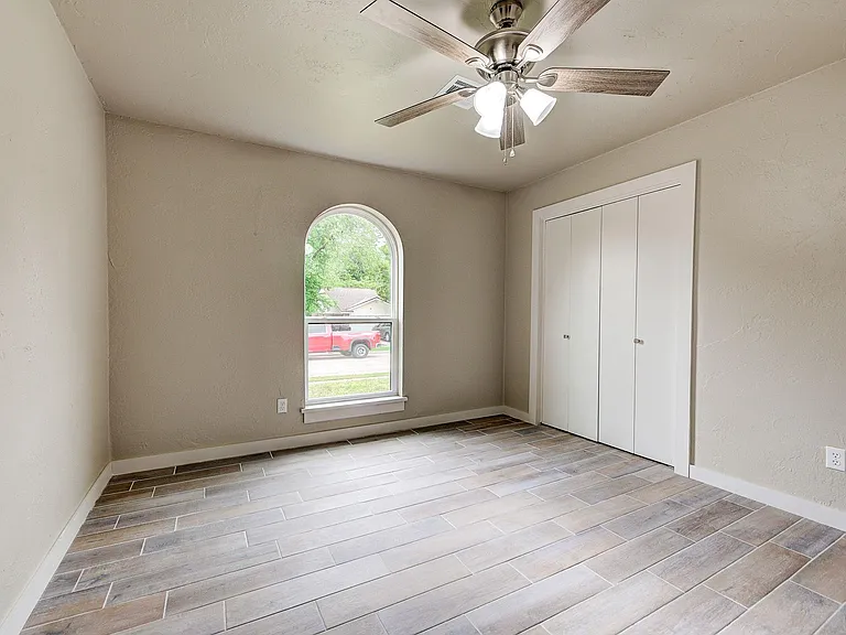 501 N Morgan Dr — Photo 27