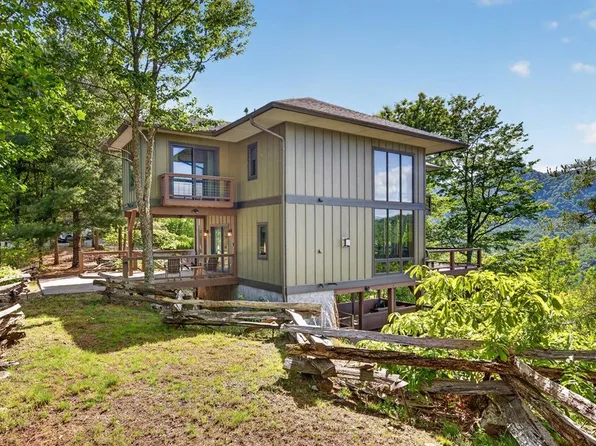 252 Tsali Xing N, Bryson City, NC 28713