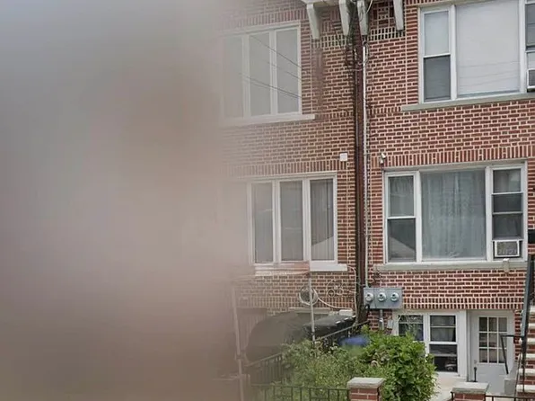 1075 Bay Ridge Pkwy, Brooklyn, NY 11228