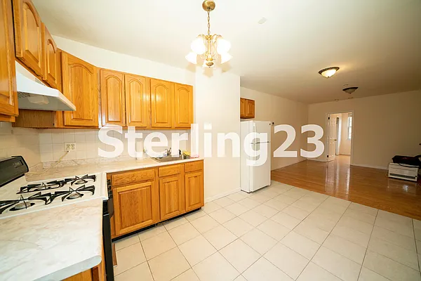 Rented by Sterling Realty Solution Inc | media 1