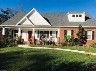 2540 Deercreek Dr, Winston Salem, NC 27106