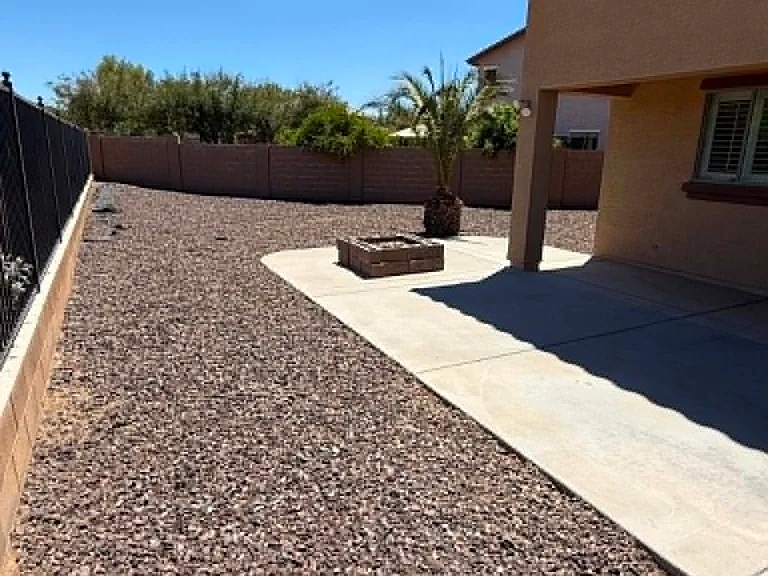 8821 S 40th Dr — Photo 17