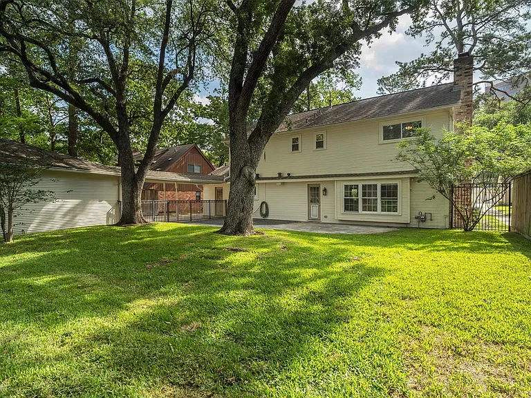 751 Bison Dr — Photo 29