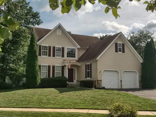 19 Bayberry Ave, Egg Harbor Township, NJ 08234