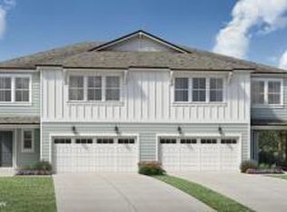 17 Mulberry Rd, Palm Coast, FL 32164