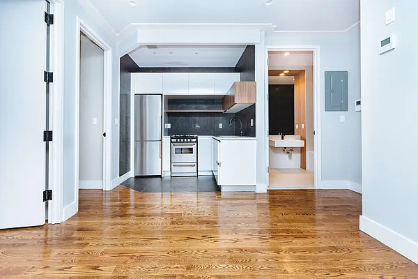 Rented by Nooklyn NYC LLC | media 11