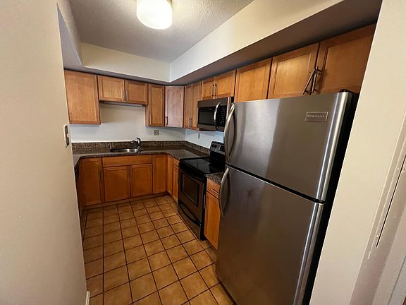 4th image of 343 Franklin St #506