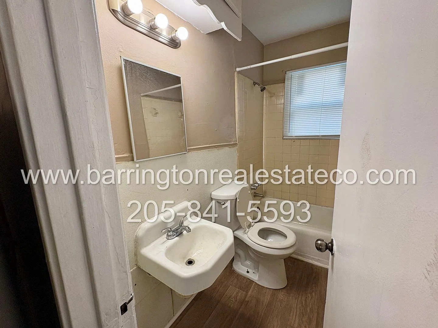 Tarrant **Zero Deposit** — Photo 4