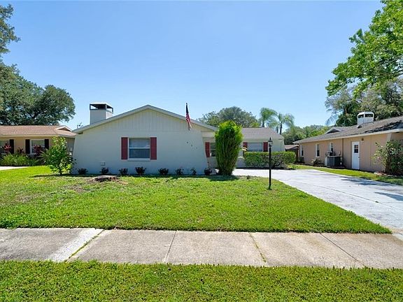 4th image of 431 Tangerine Dr