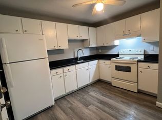 1345 Bodwell Rd APT 24, Manchester, NH 03109