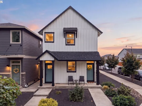 1270 Pacific Ave, Forest Grove, OR 97116