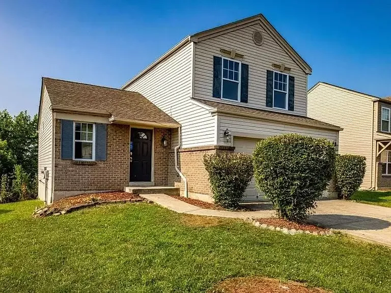 2311 Adams Creek Dr — Photo 1