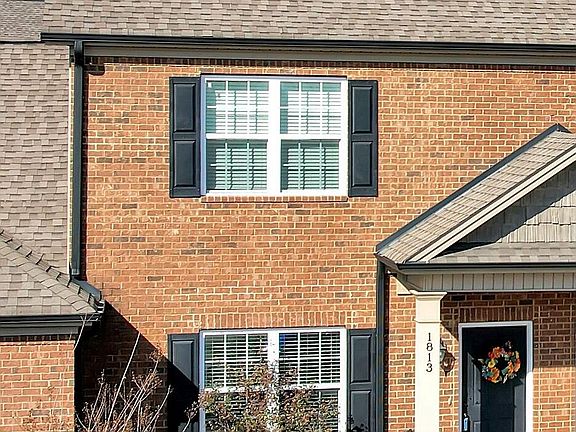 2nd image of 1813 E Bell Tower Ln N