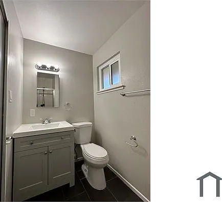 7033 Linwood Way — Photo 12