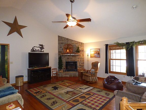 4th image of 4241 Sweeney Ln
