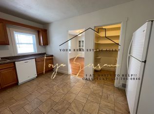 22 Beacon St #1, Hyde Park, MA 02136