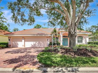 4730 Old Farm Rd, Sarasota, FL 34233