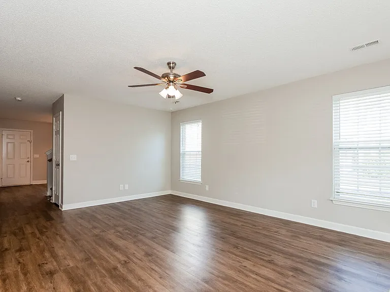 4941 Hopewood Ln — Photo 5