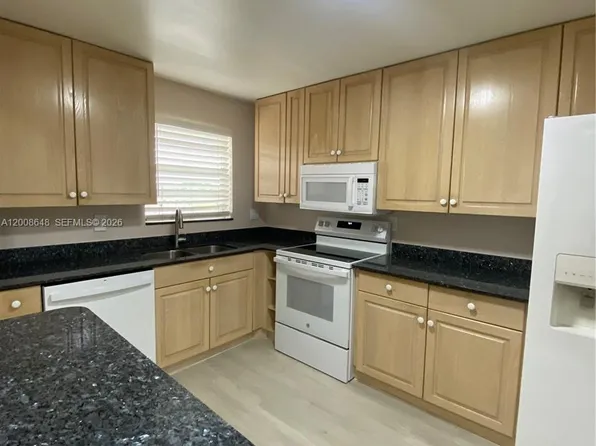 605 S State Road 7 APT 3F, Margate, FL 33068