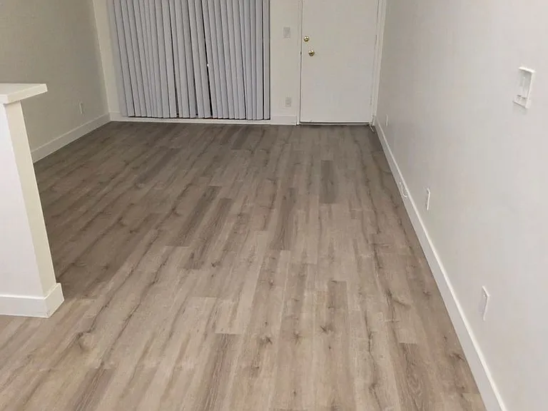 236 Bicknell Ave — Photo 2