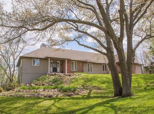 N6460 Tamarack Ridge Rd, Elkhorn, WI 53121