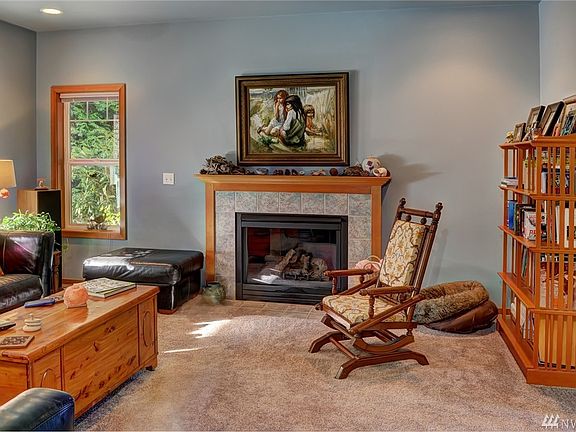 5th image of 38988 Hood Canal Dr NE