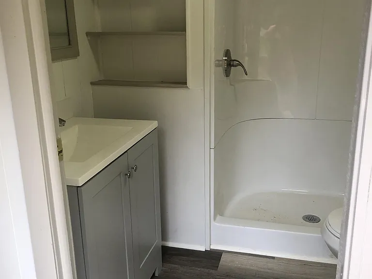 511 W Hill Ave N #13 — Photo 11