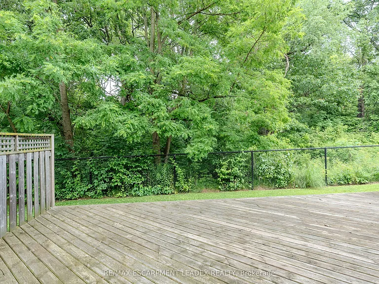 441 Stonehenge Dr #8 — Photo 29