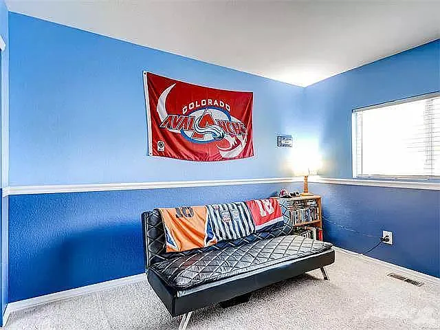 Unit Photo