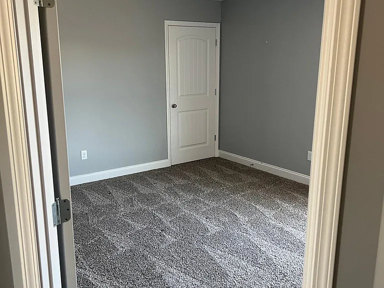 3rd BR with walk in closet!