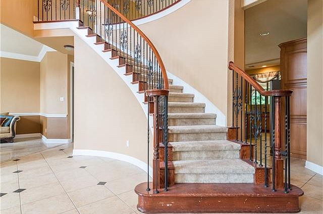 1st image of 3238 Bay Hill Ln