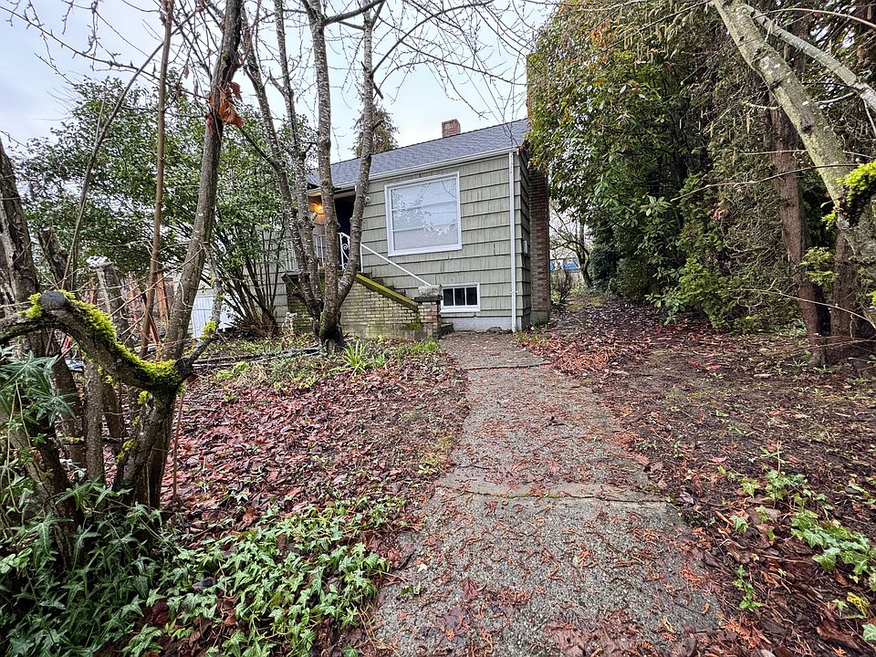 2nd image of 4714 50th Ave S