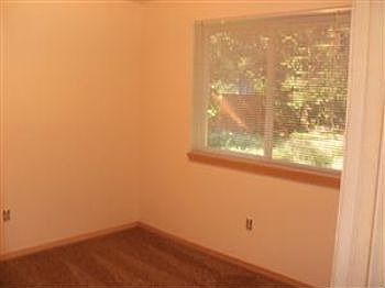 5th image of 13721 Easy St NW