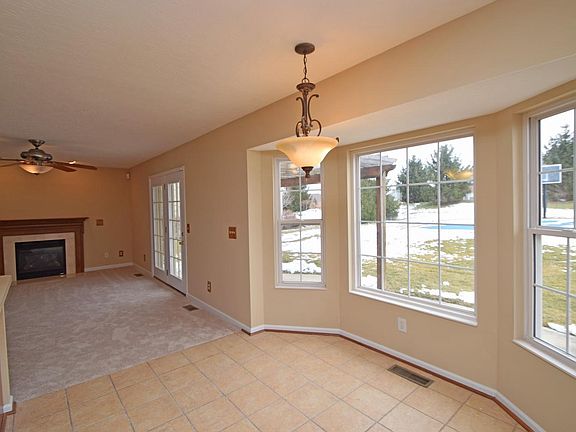 5th image of 1541 Winford Ct