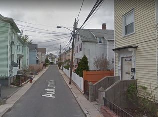 17 Autumn St #3, Somerville, MA 02145