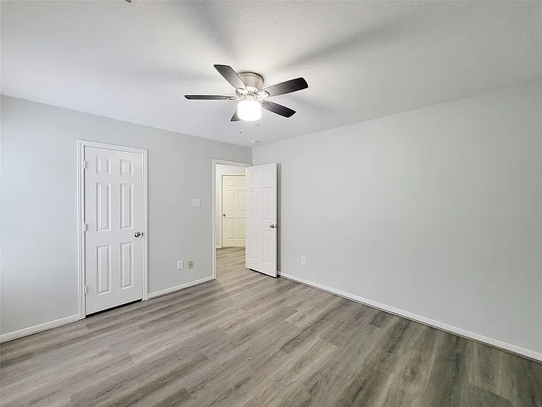 3602 Zephyr Glen Way — Photo 39