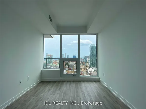 77 Shuter St, Toronto, ON