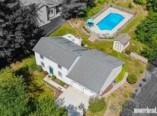 17047 Lincoln St, Grand Haven, MI 49417