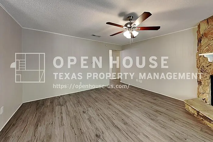 2020 Chattanooga Dr — Photo 5