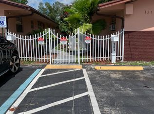 129 SE 5th St #1J, Hallandale, FL 33009