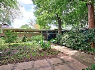 300 Bella Dr, Metairie, LA 70005